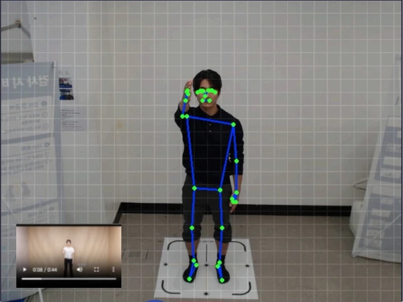 Single-joint test screen: skeleton tracking a shoulder raise